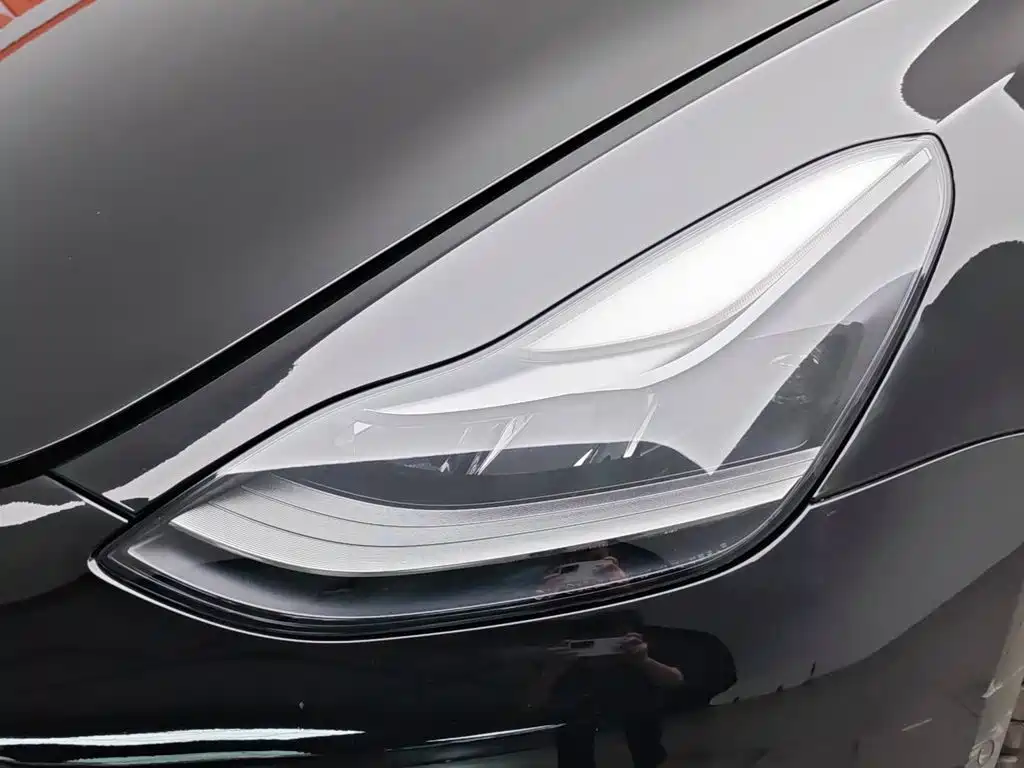 Tesla Model 3 2021 — фото 7