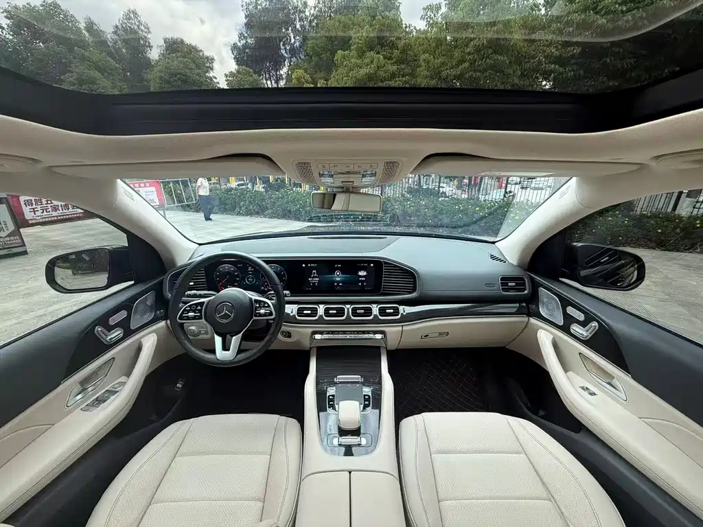 Mercedes-Benz GLE 2020 — фото 9