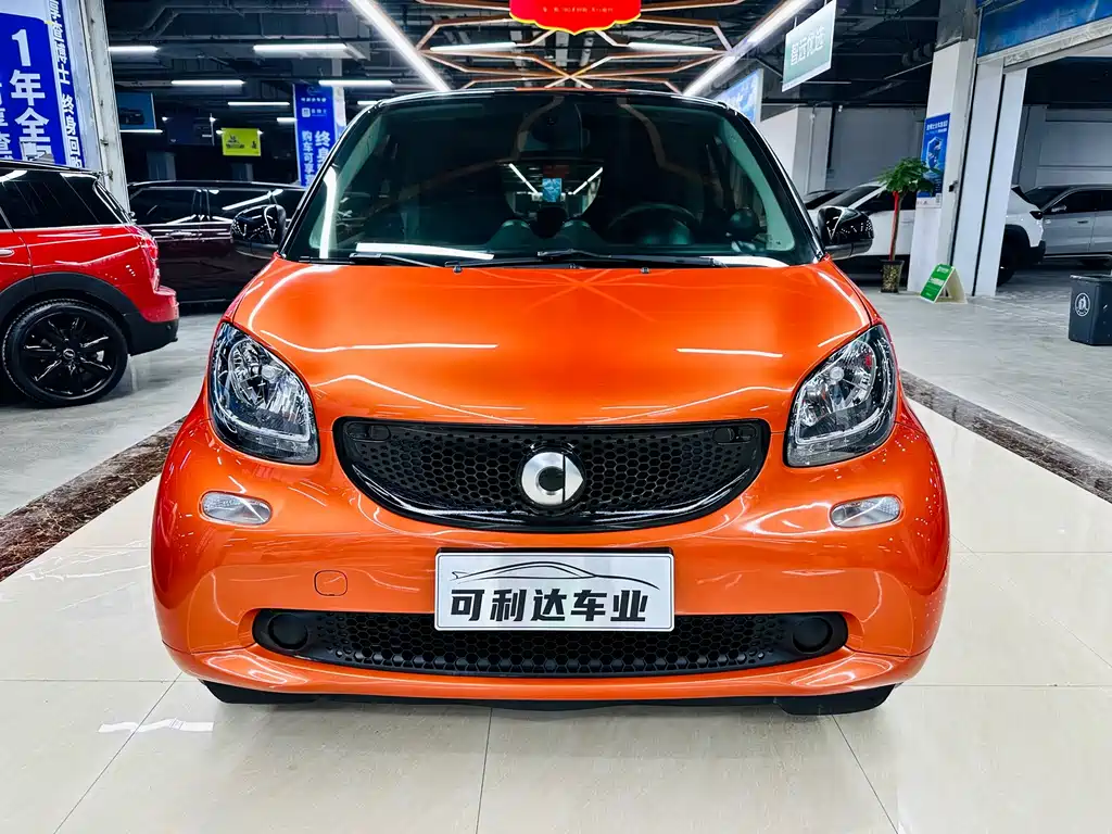 smart fortwo 2018 — фото 8