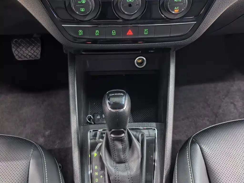 Skoda Kamiq 2024 — фото 10