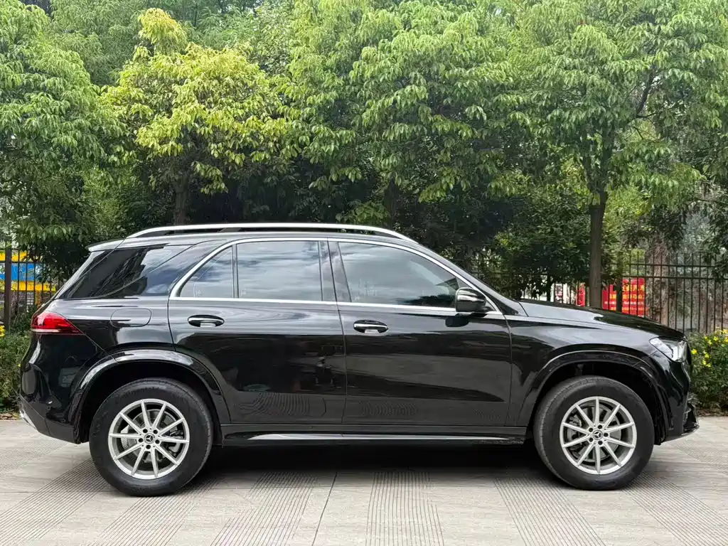 Mercedes-Benz GLE 2020 — фото 42