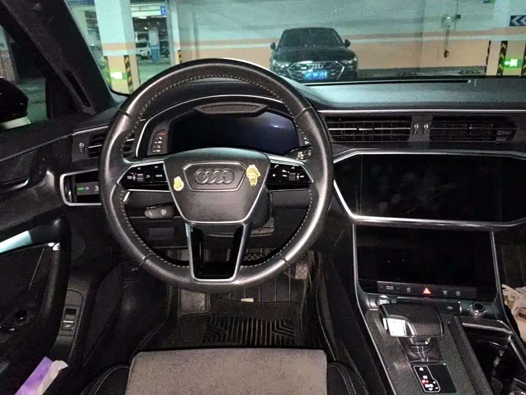 Audi A6L 2020