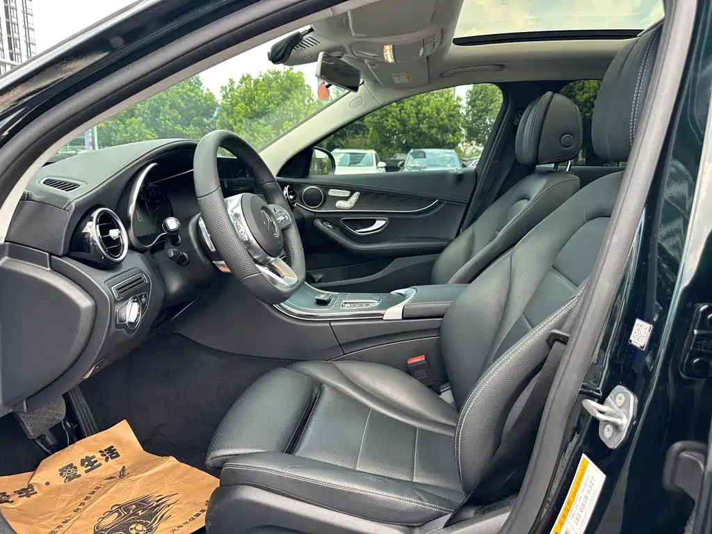 Mercedes-Benz C-Class 2020 — фото 10