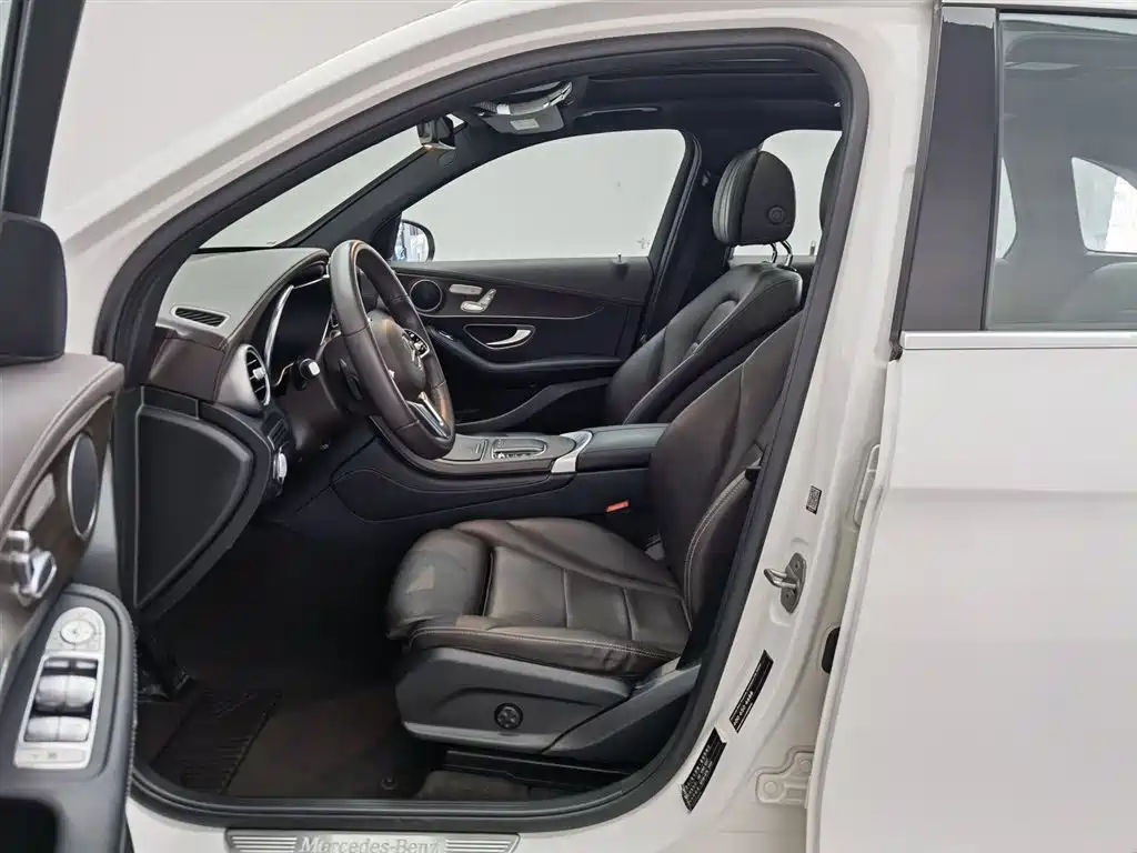 Mercedes-Benz GLC 2021 — фото 10