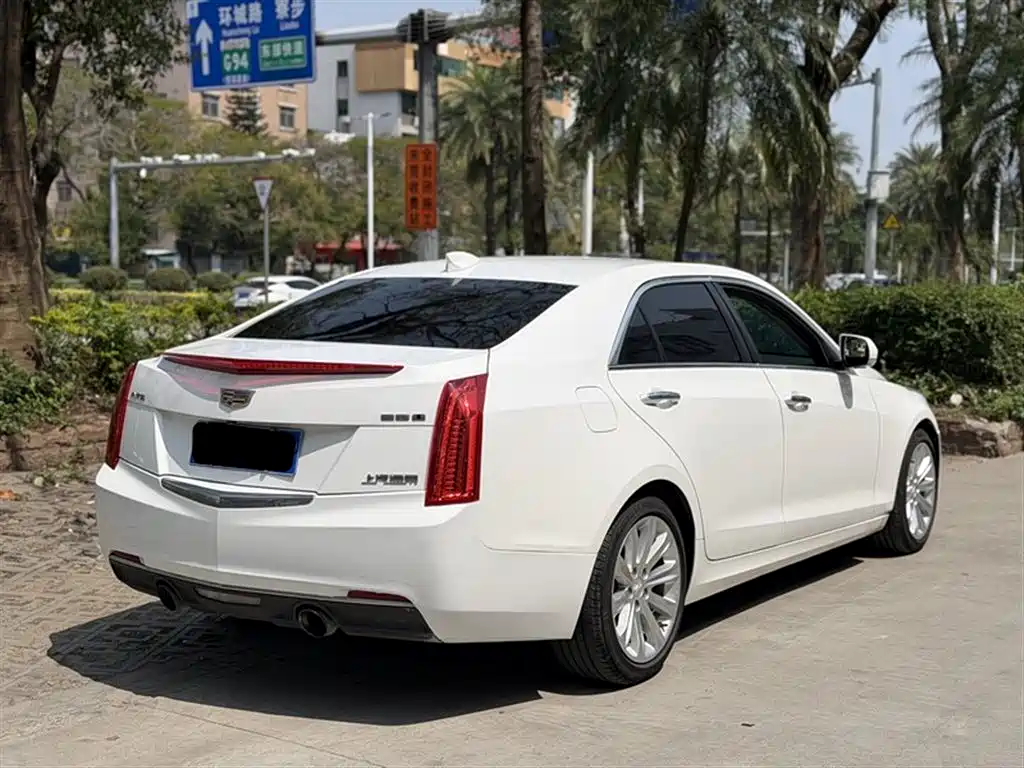 Cadillac ATS-L 2018 — фото 11