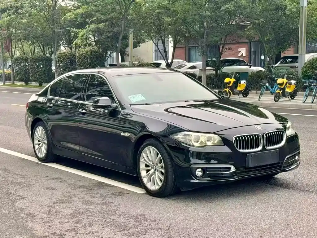 BMW 5 Series 2016