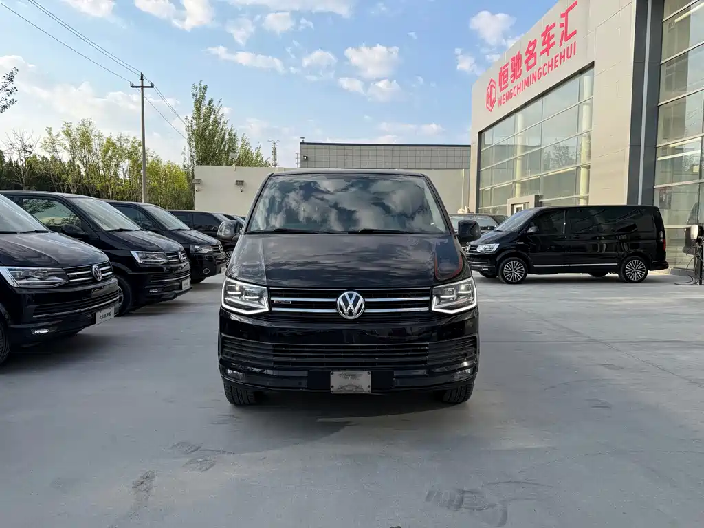 Volkswagen Caravelle 2017 — фото 1
