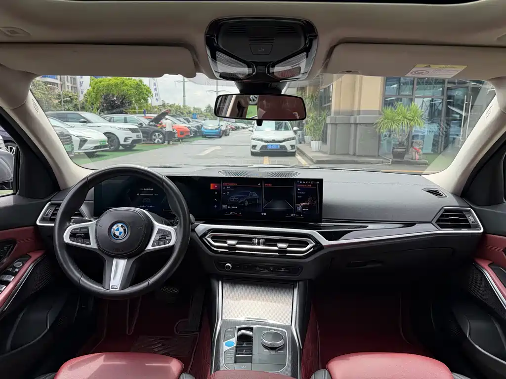 BMW i3 2022 — фото 6