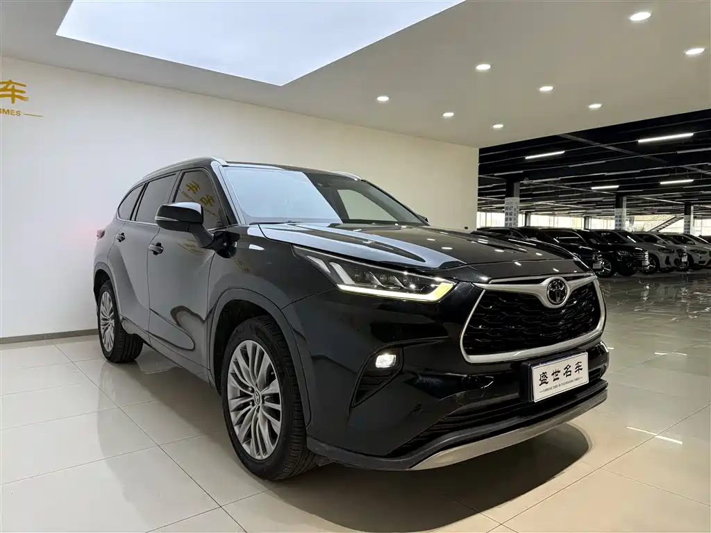 Toyota Highlander 2023
