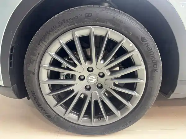 Leapmotor C11 2023