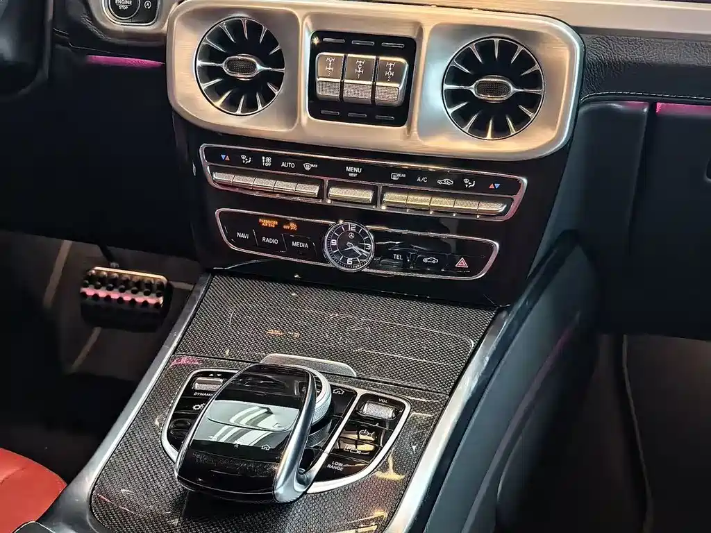 Mercedes-Benz G-Class 2022 — фото 14