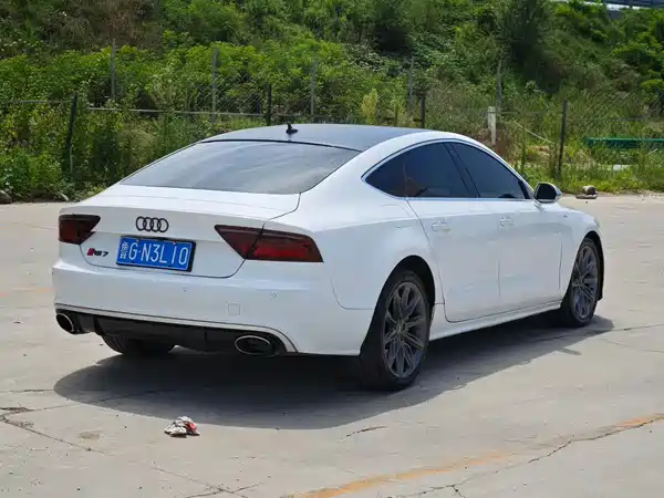 Audi A7 2013