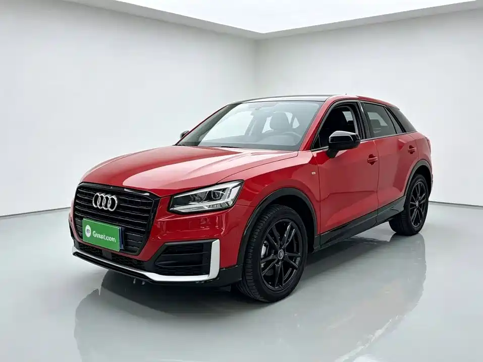 Audi Q2L 2021 — фото 2