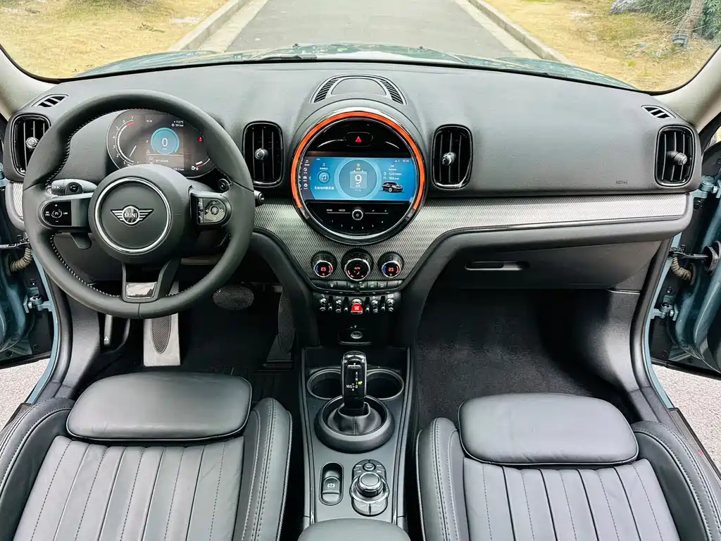 MINI Countryman 2021 — фото 16