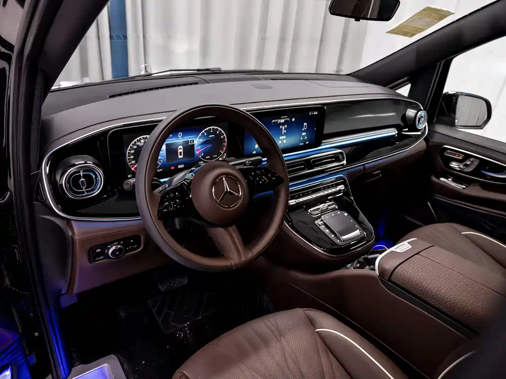 Mercedes-Benz Vito — фото 12