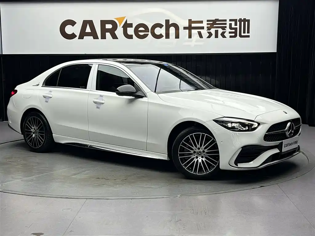 Mercedes-Benz C-Class 2023 — фото 2