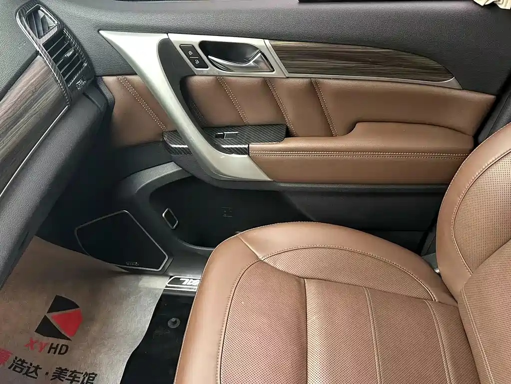 Haval H9 2018 — фото 12