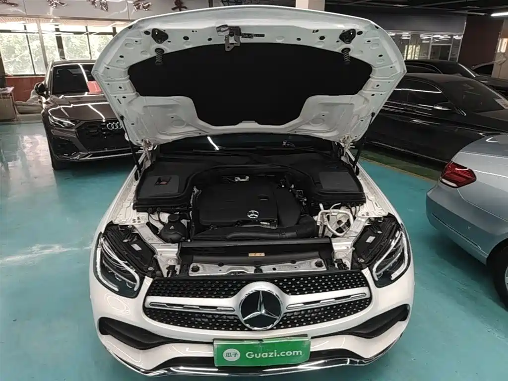 Mercedes-Benz GLC 2019 — фото 20