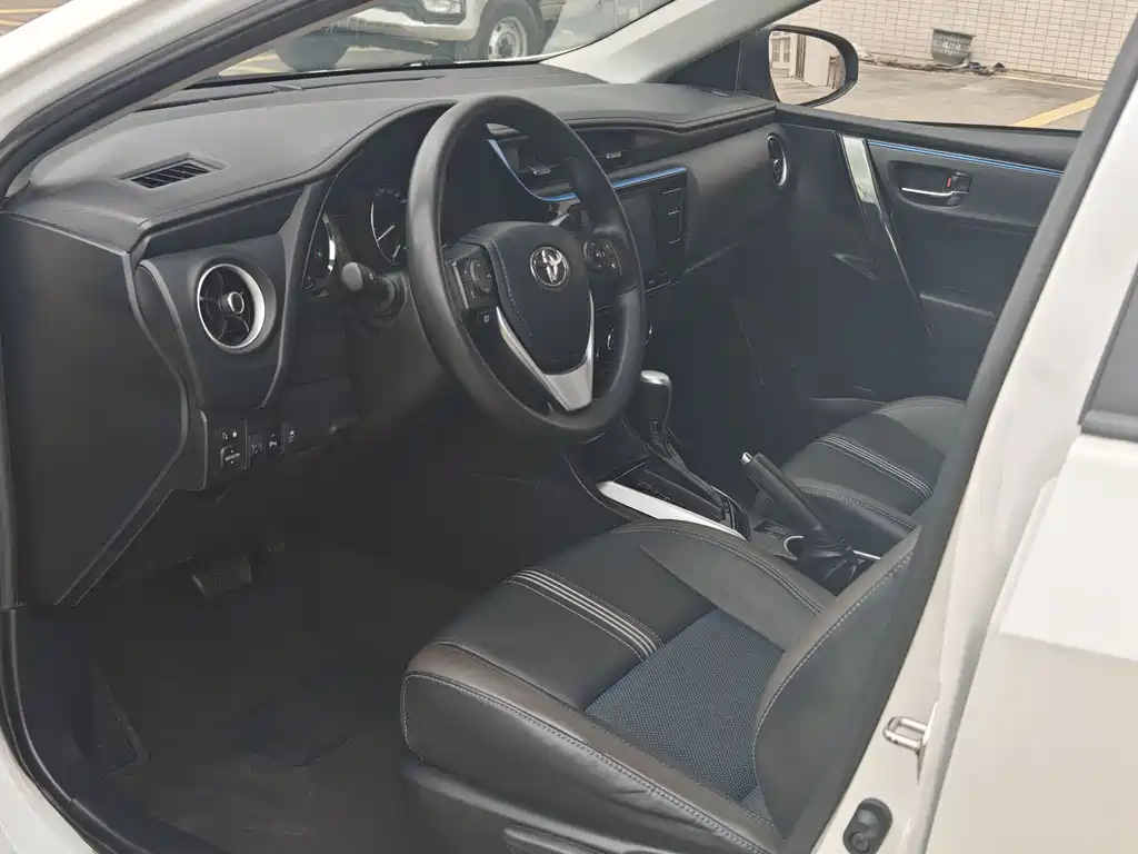 Toyota Levin 2018 — фото 16