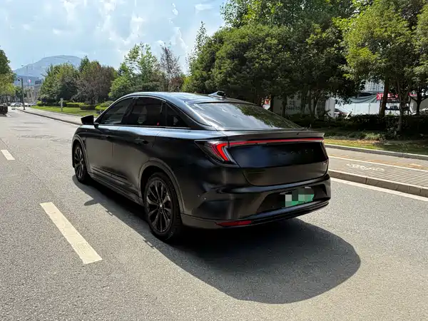 Arcfox Alpha S 2025