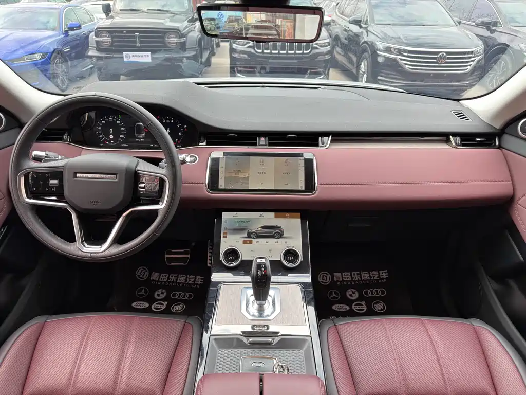 Land Rover Evoque 2023 — фото 11