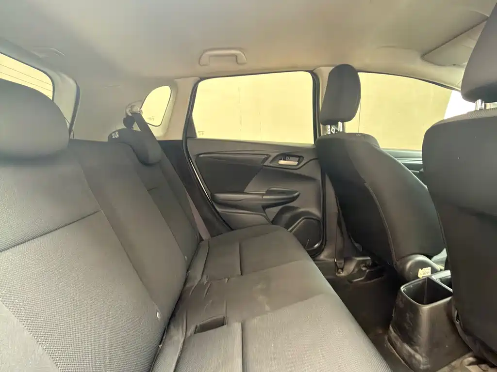 Honda Fit 2015 — фото 6