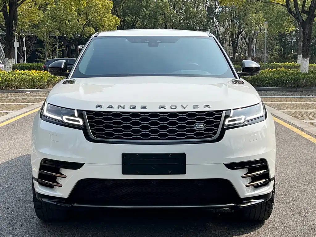 Land Rover Velar 2020 — фото 2