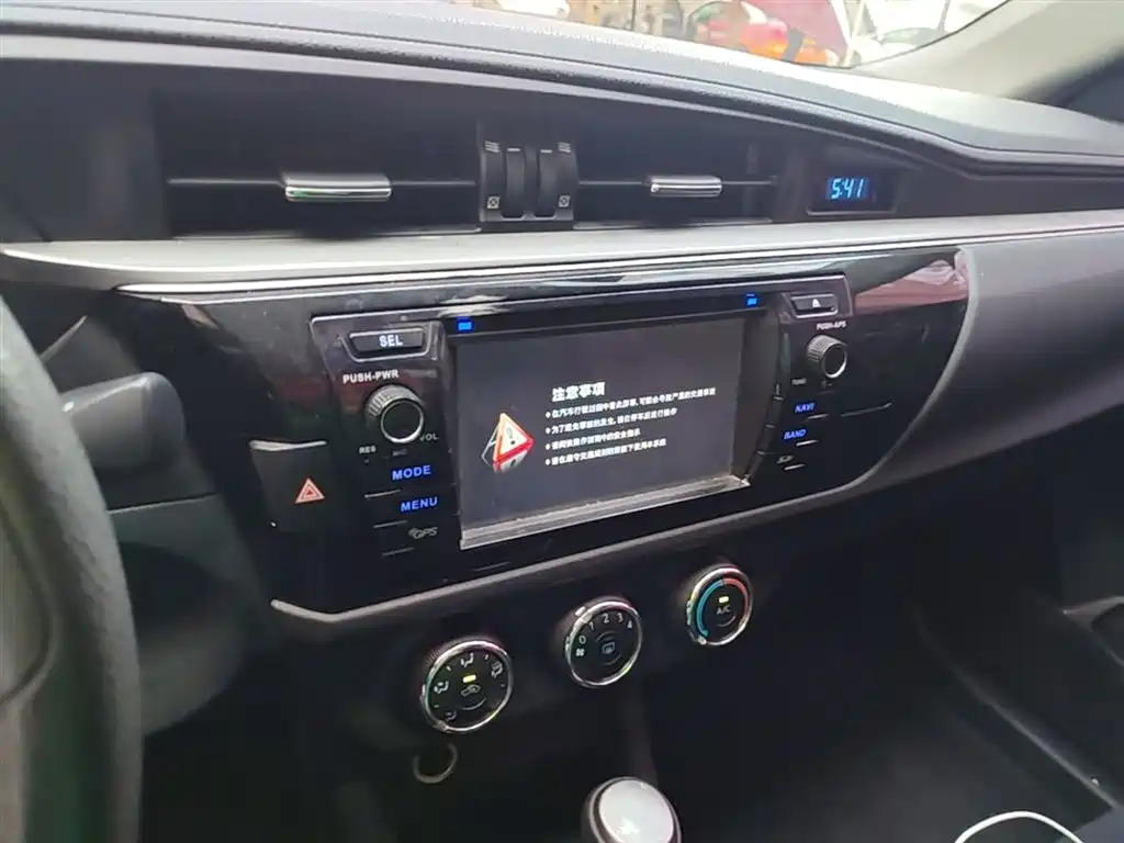 Toyota Levin 2015 — фото 13