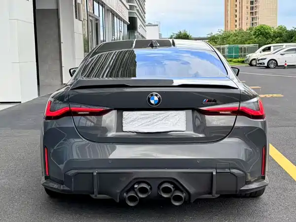 BMW M4 2024