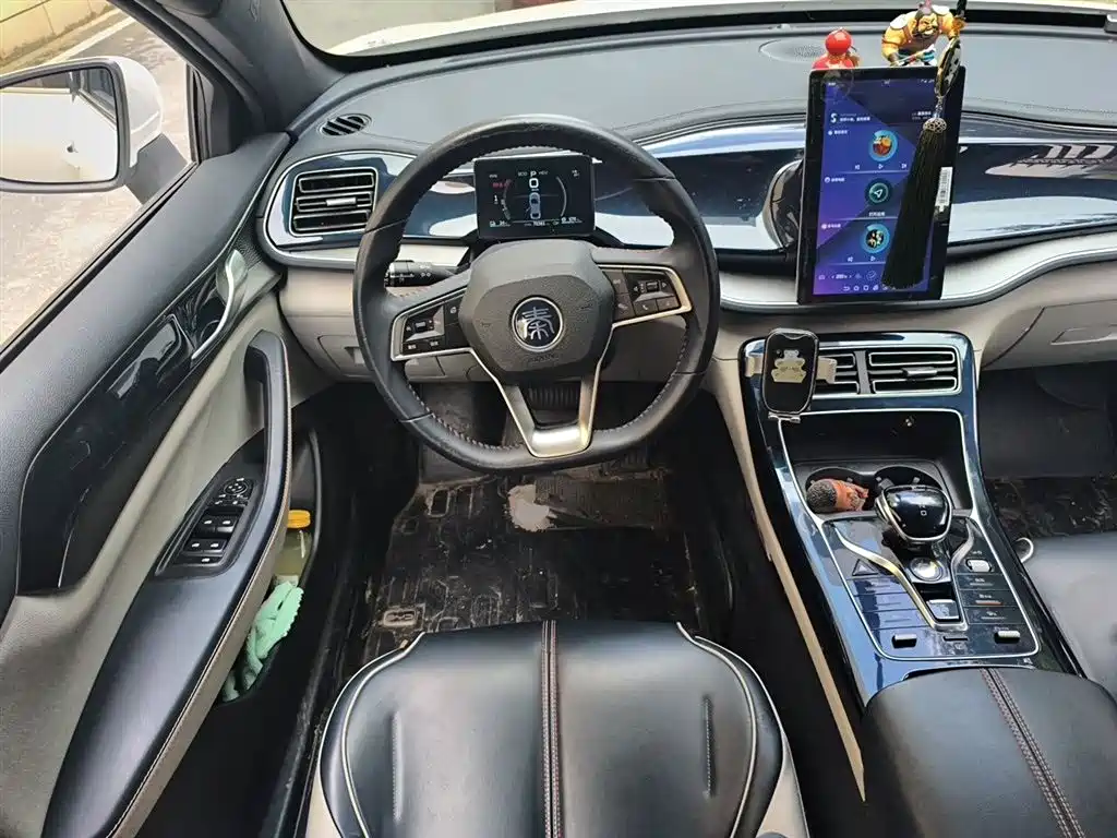 BYD Qin PLUS 2023 — фото 10