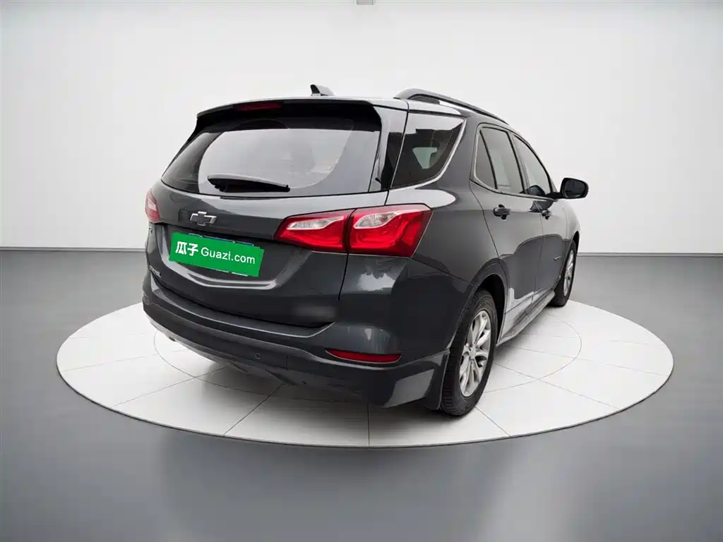 Chevrolet Equinox 2018 — фото 6