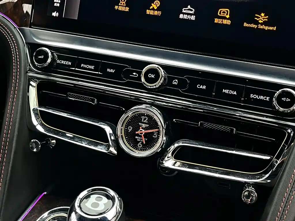 Bentley Flying Spur 2022 — фото 20