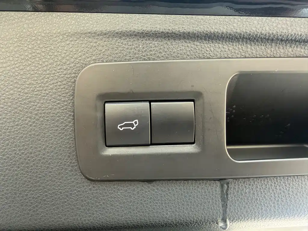 Toyota Prado 2025 — фото 17