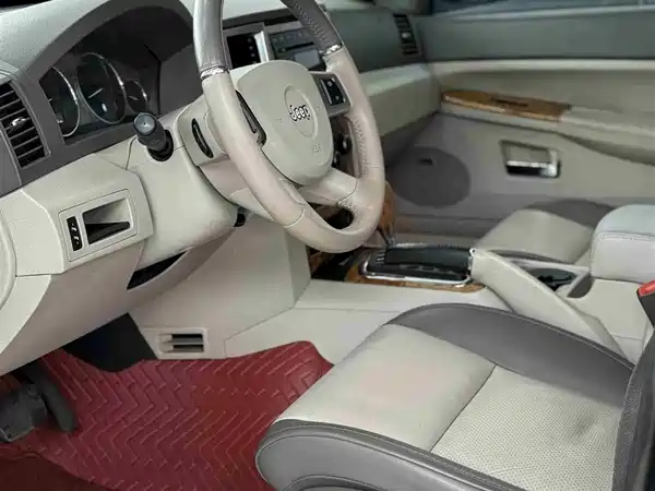 Jeep Grand Cherokee 2008