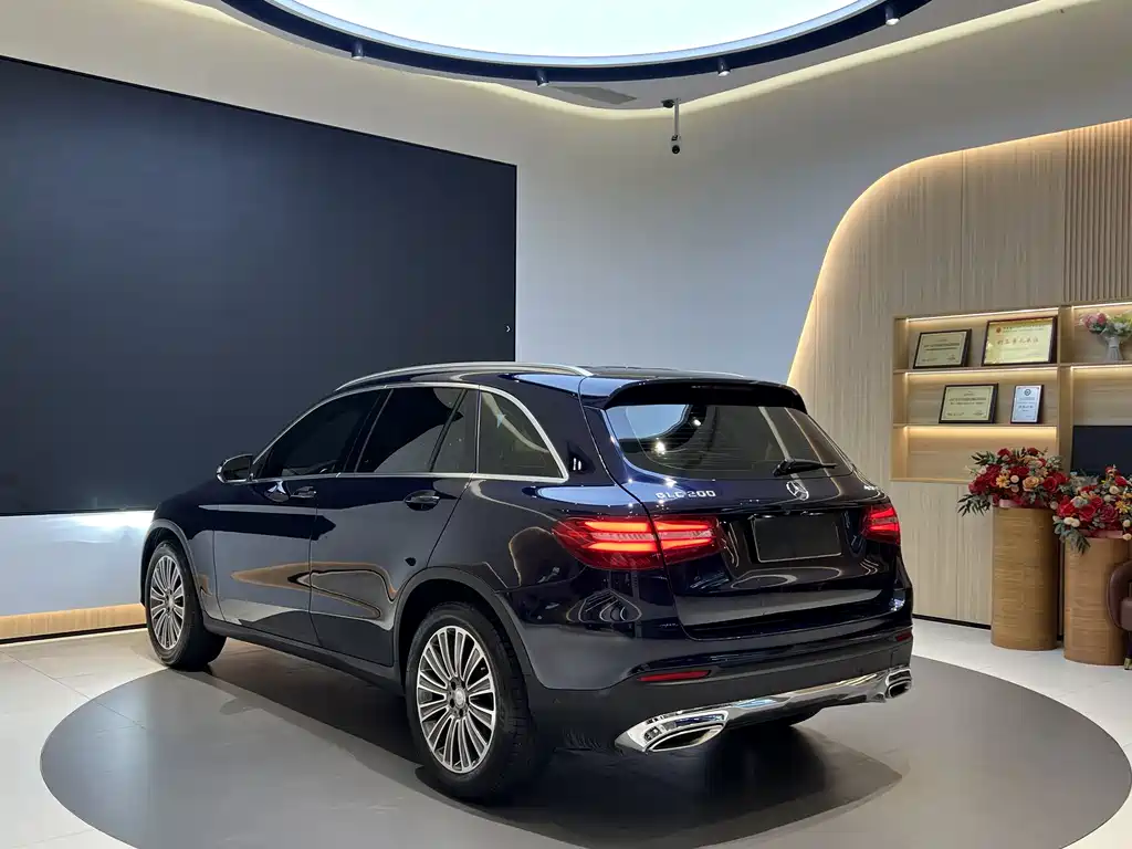 Mercedes-Benz GLC 2016 — фото 4