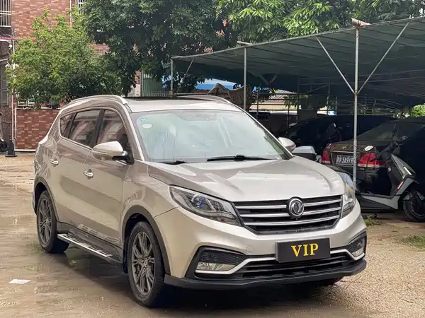 Dongfeng Scenery 580 2018