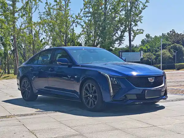 Cadillac CT5 2025