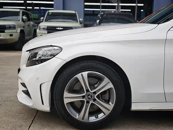 Mercedes-Benz C-Class 2019