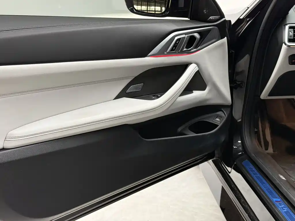 BMW M4 2023 — фото 14