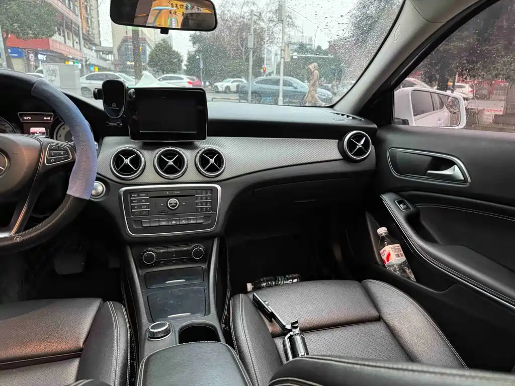 Mercedes-Benz GLA 2017 — фото 11