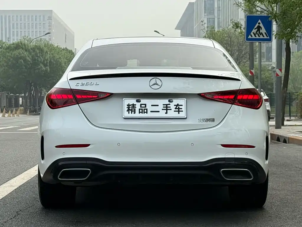 Mercedes-Benz C-Class 2023 — фото 8