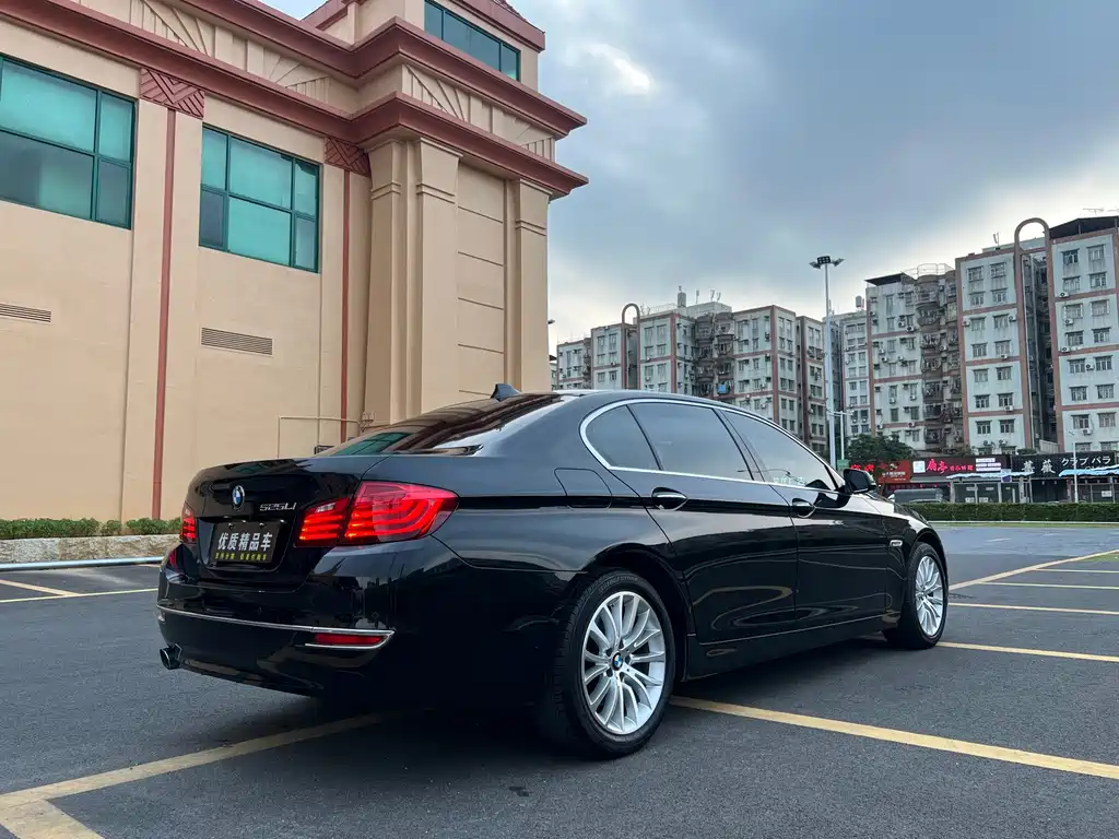 BMW 5 Series 2017