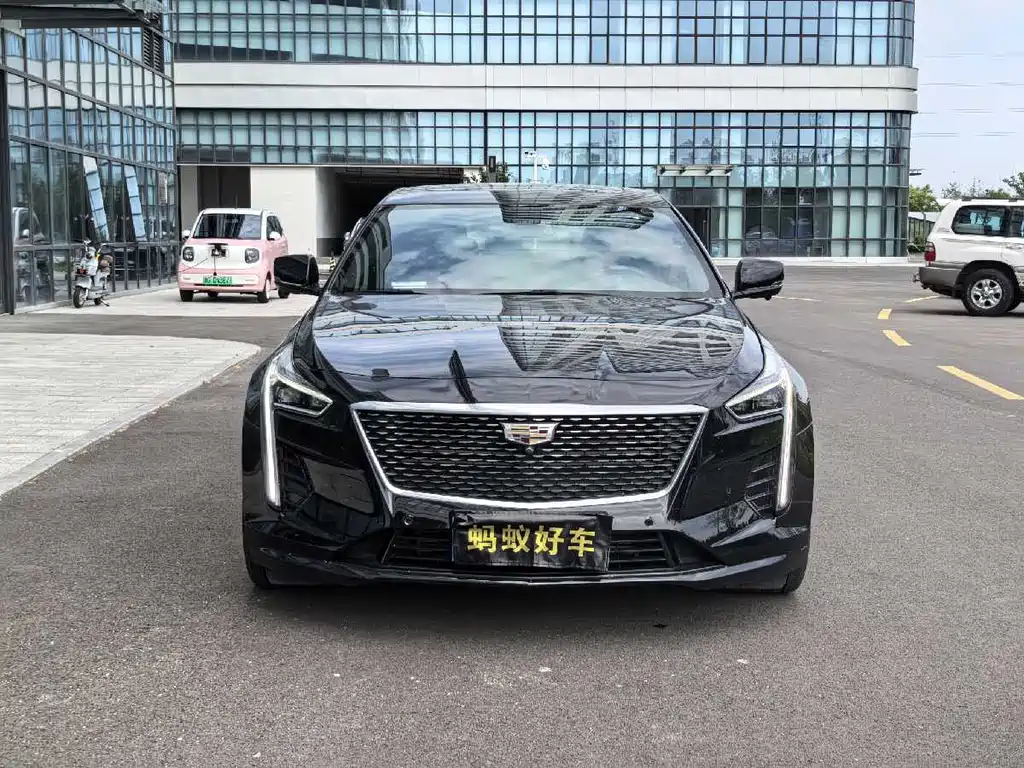 Cadillac CT6 2022 — фото 2
