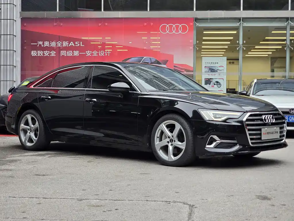 Audi A6L 2023 — фото 4