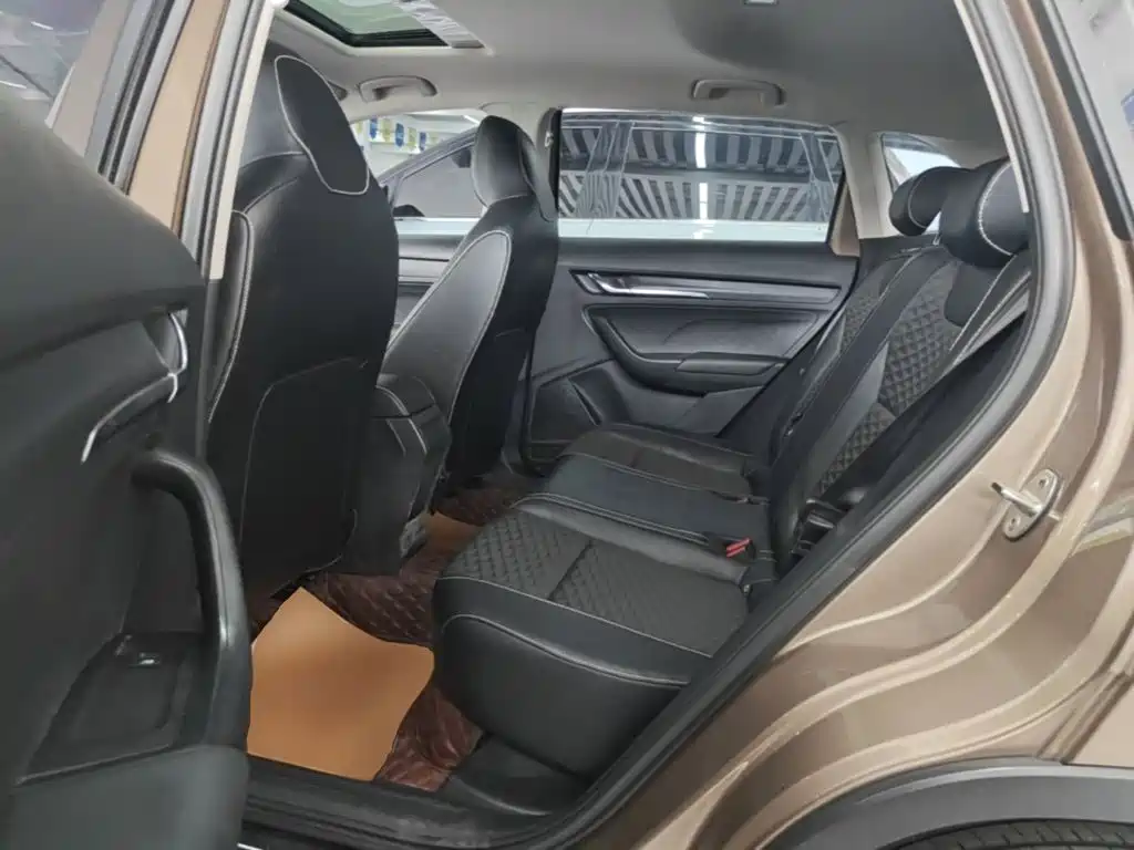 Skoda Kamiq 2020 — фото 17