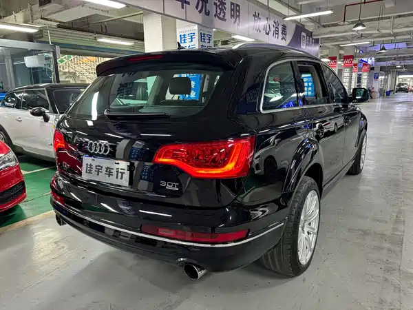 Audi Q7 2012