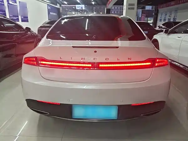 Lincoln MKZ 2019