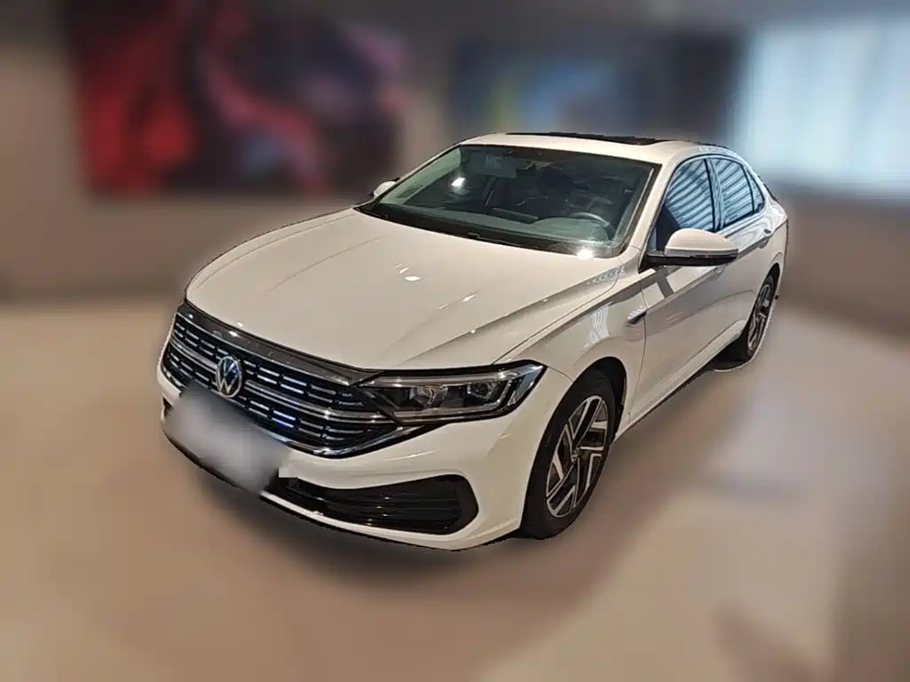 Volkswagen Sagitar 2022