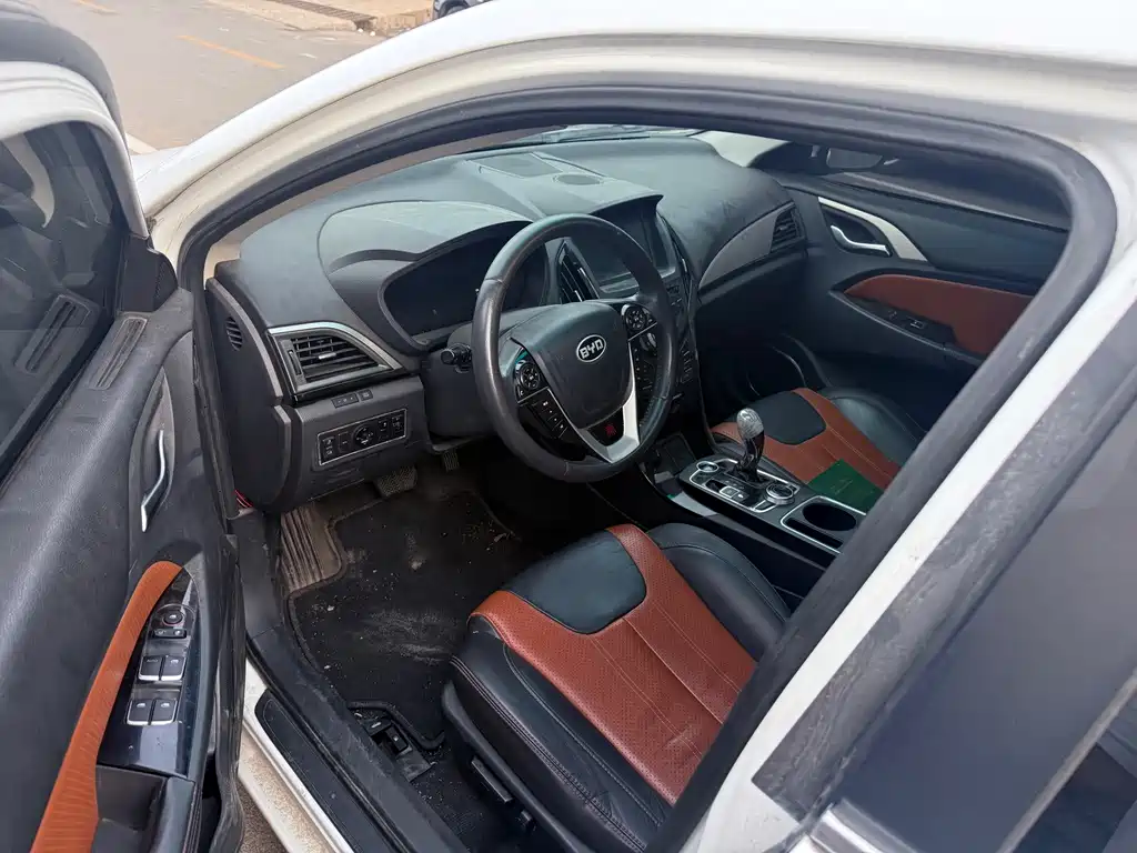 BYD Qin NEV 2017