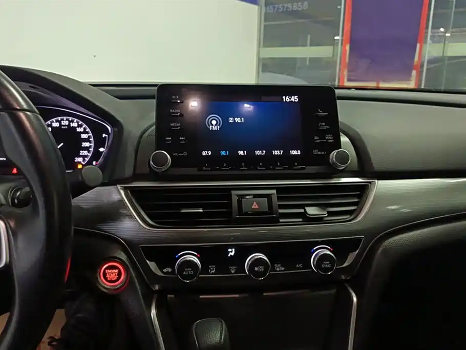 Honda Accord 2020 — фото 13